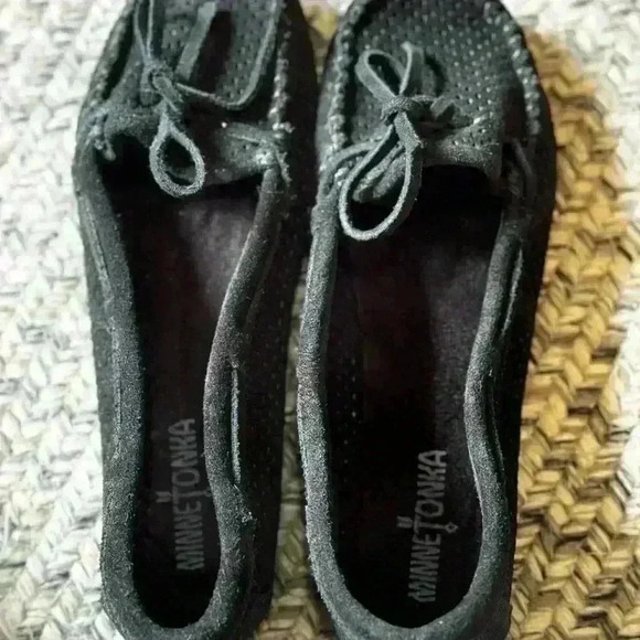 Minnetonka leather moccasin - Picture 4 of 4